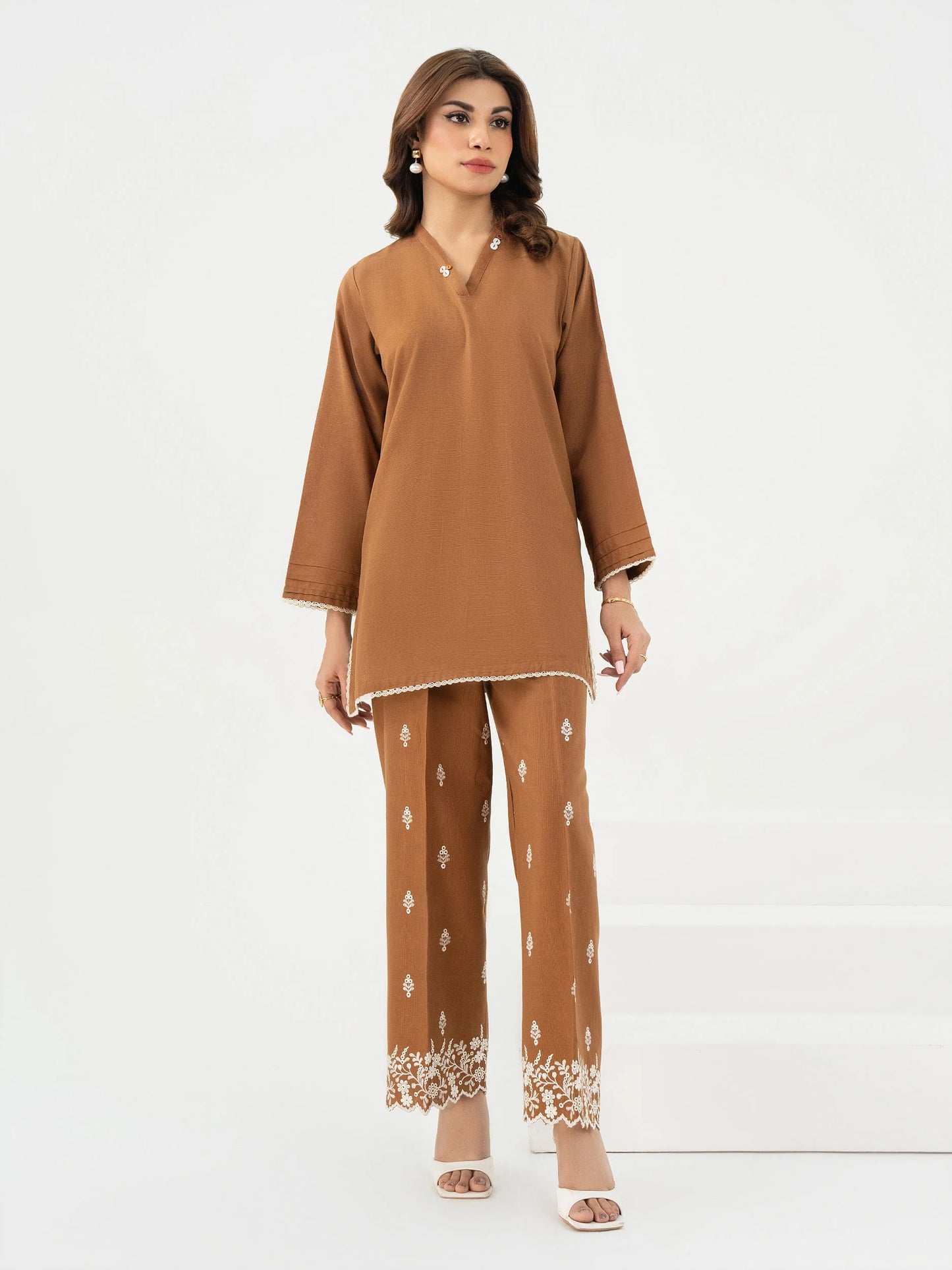 Limelight Original | 2 Piece Khaddar Suit-Embroidered (Pret)