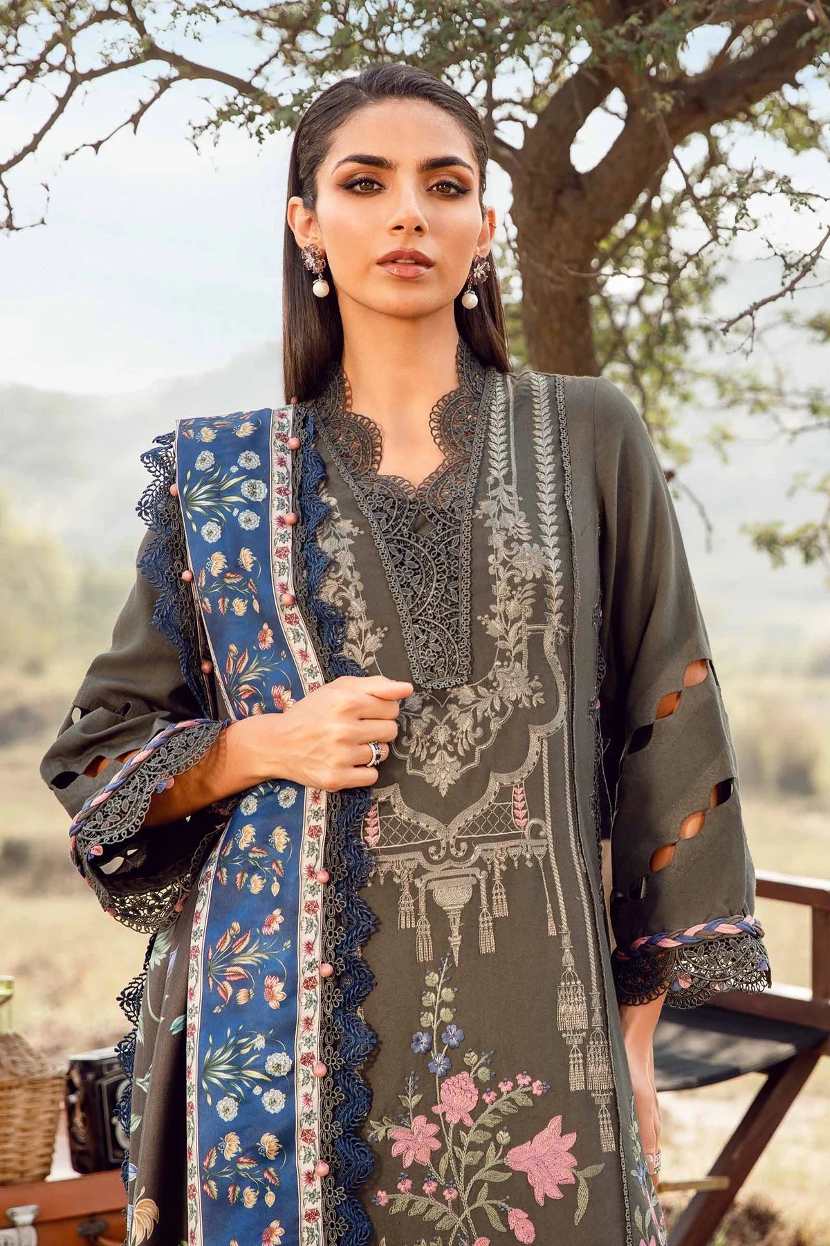 MariaB Original | 3 Piece Unstitched Printed Linen Suit